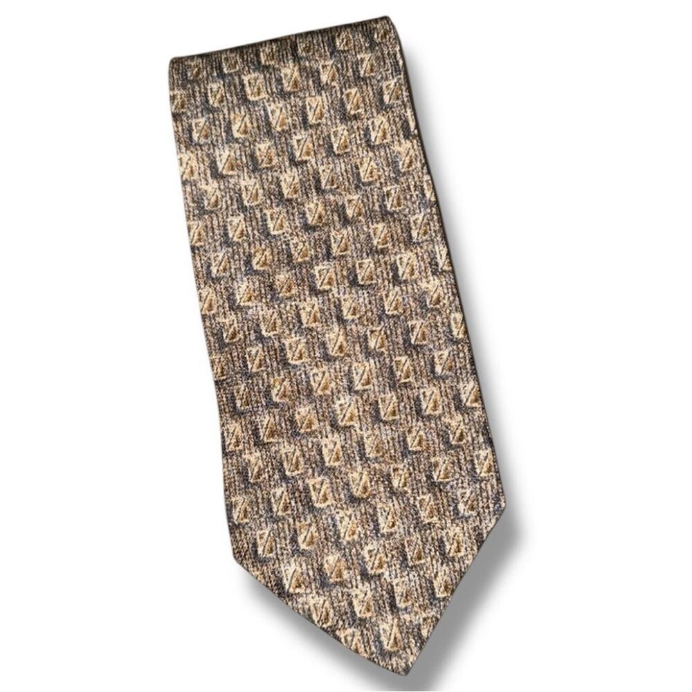 BUGATTI men’s 100% Italian silk tie some wear shown in pics